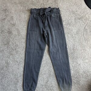 KanCan Gray Tie-Waist Pants
